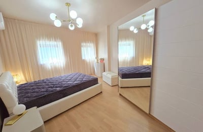 Miete einer geräumigen 4-Zimmer-Wohnung in St. St. Constantine and Helena, Varna, Bulgarien